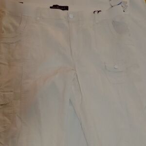 Gloria VANDERBILT Vintage White Tori Style Womans Capri Pants
